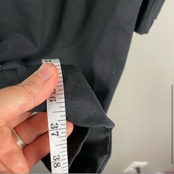 Tahari scoop neck scalloped hem 3/4 sleeve black dress plus size 14 - Picture 4 of 11